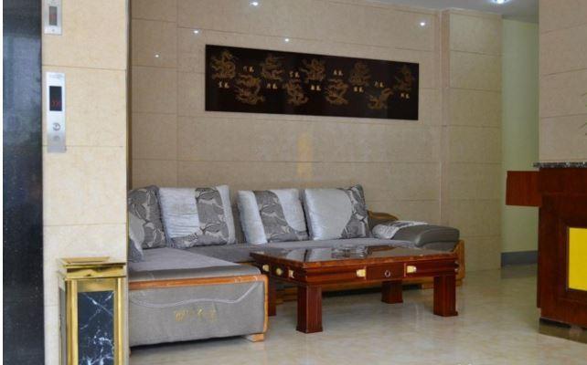 Guilin Jinxiu Xiaoxiang Business Hotel Lingchuan  Εξωτερικό φωτογραφία