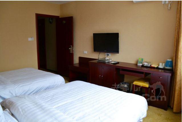 Guilin Jinxiu Xiaoxiang Business Hotel Lingchuan  Δωμάτιο φωτογραφία