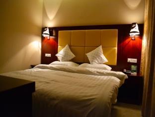 Guilin Jinxiu Xiaoxiang Business Hotel Lingchuan  Εξωτερικό φωτογραφία